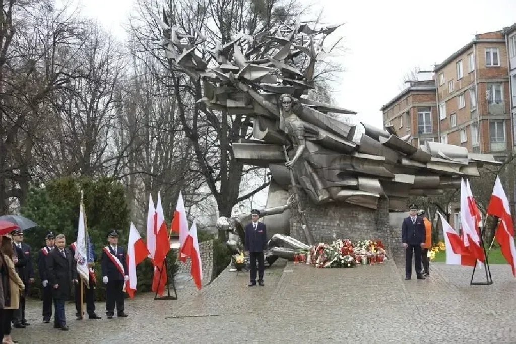 Obchody 1 września na Placu Obrońców Poczty Polskiej