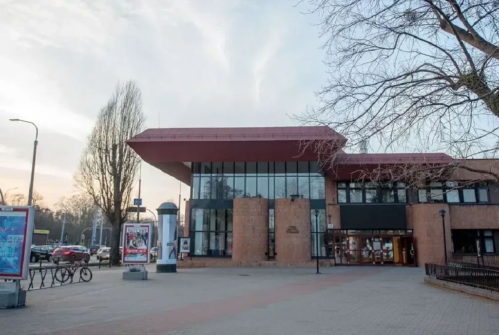 Spacery badawcze – konsultacje społeczne Opery Bałtyckiej