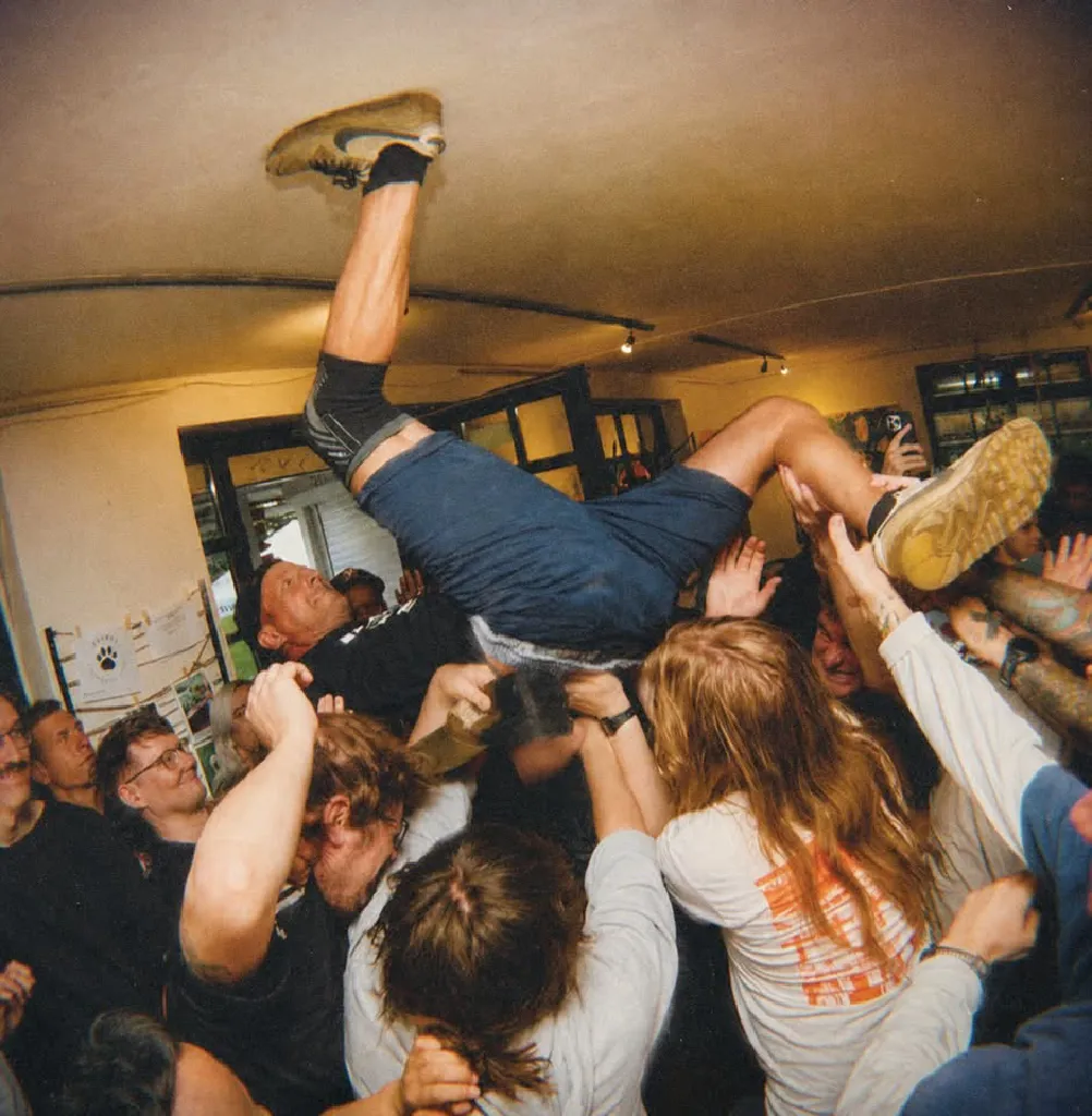 Youth 2 Youth Weekender X Caffeine Noise Machine