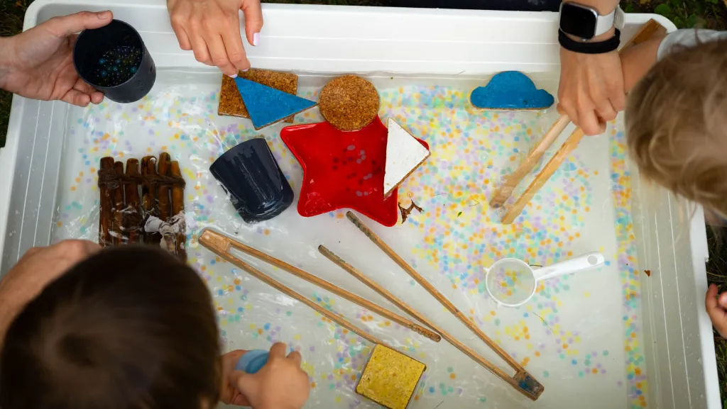Babranie na polanie – zajęcia sensoryczne dla rodzin