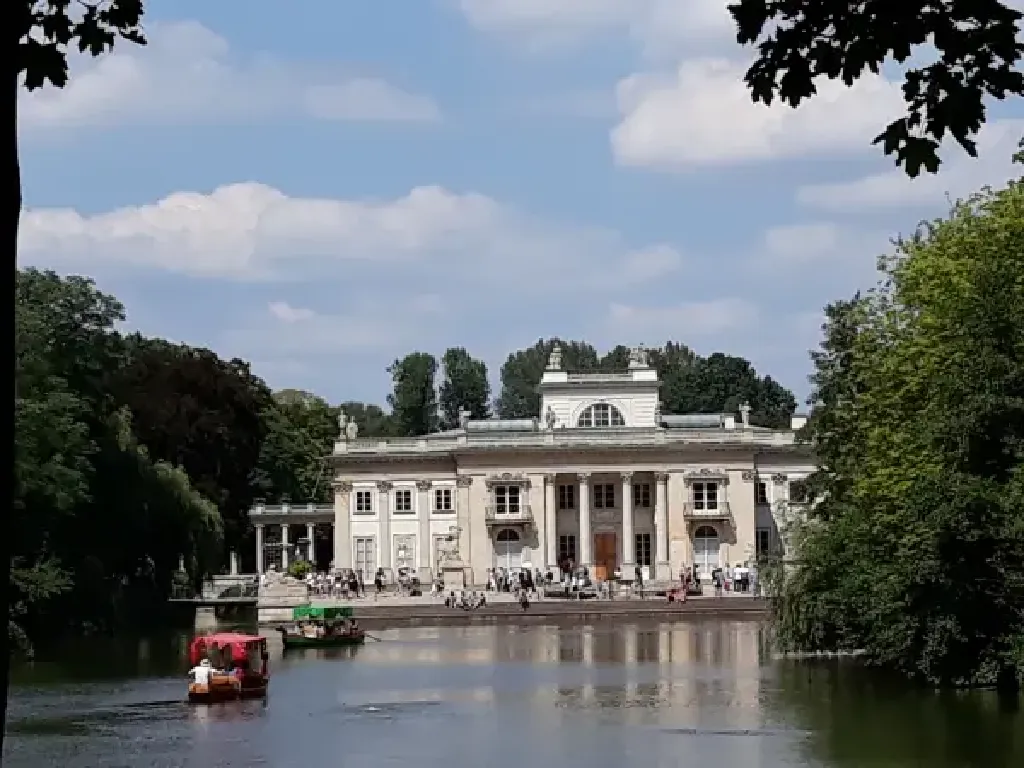 Łazienki Królewskie – rezydencja ostatniego króla Polski – spacer