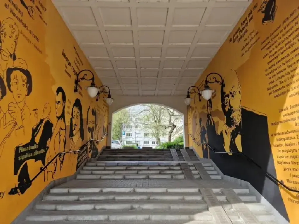 Muralów – spacer szlakiem street artu Muranowa