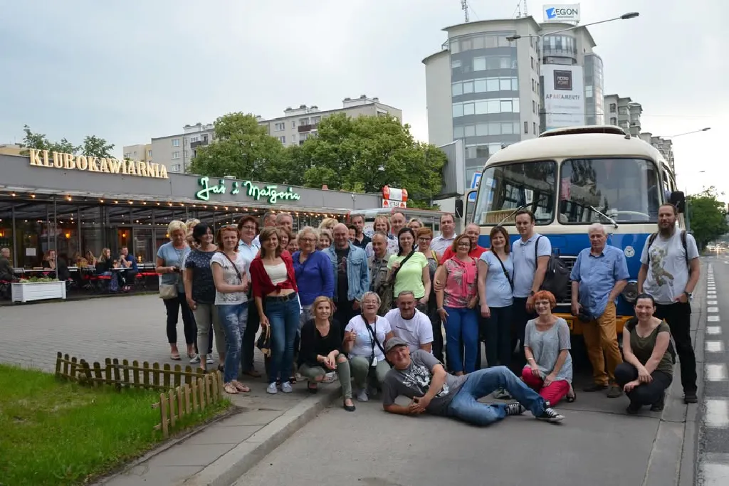 Legendarne Knajpy PRL-u – wycieczka z degustacją