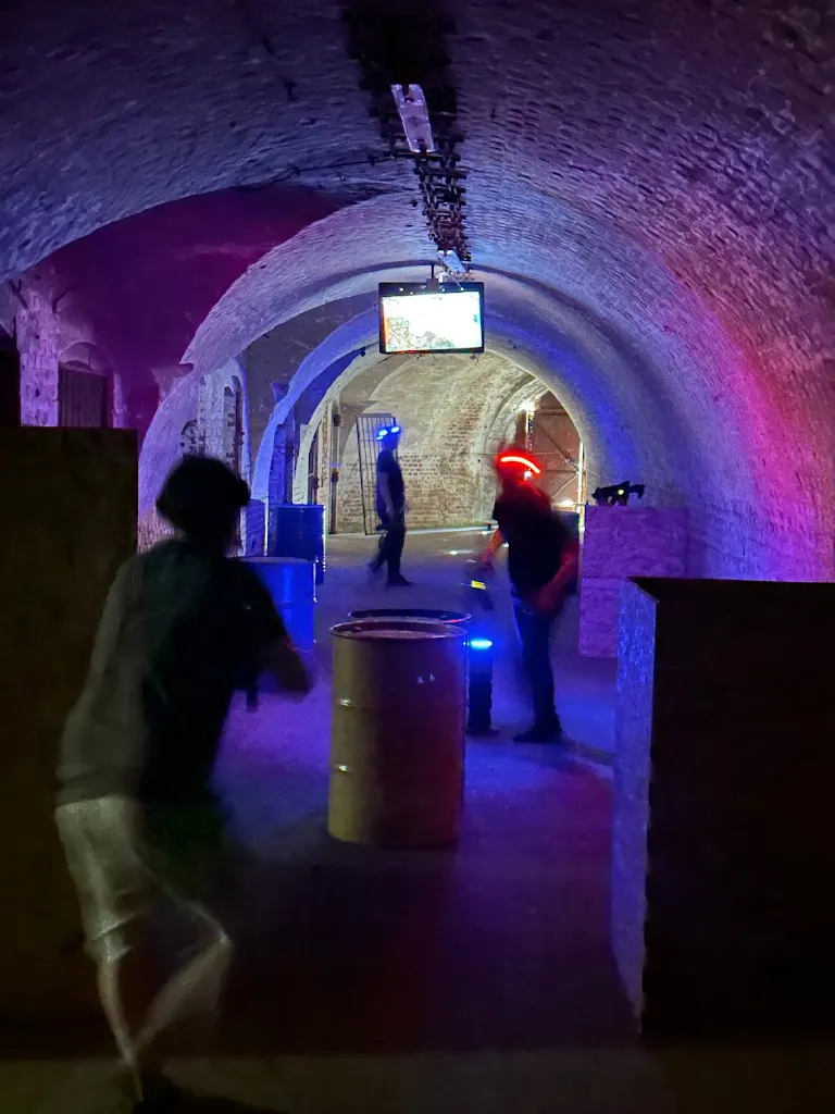 Laser Arena Poznań - Paintball laserowy