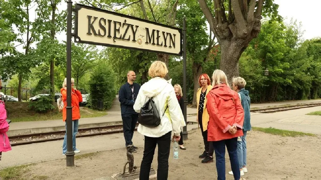 Księży Młyn – spacer z przewodnikiem