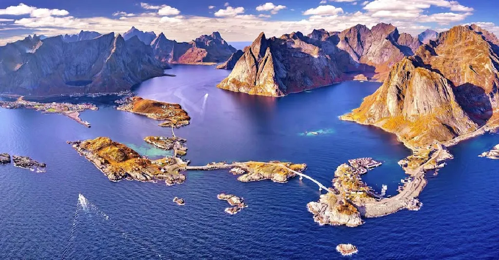 Lofoty – objazd archipelagu i rejs po fiordzie