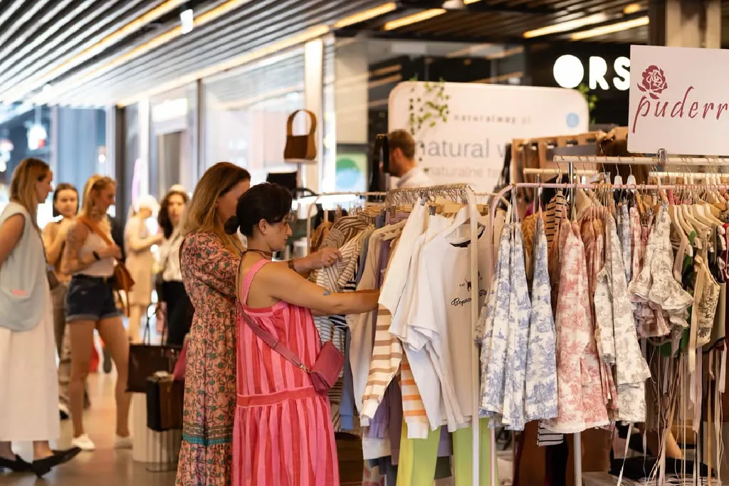 SUMMER MARKET w Elektrowni Powiśle