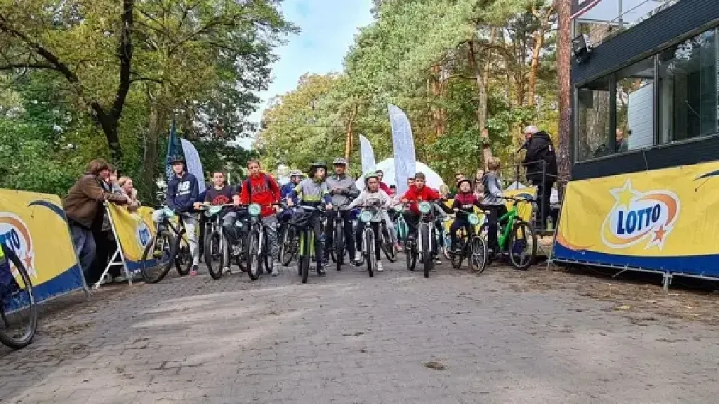 Rodzinny Piknik Rowerowy – rajd i zabawy